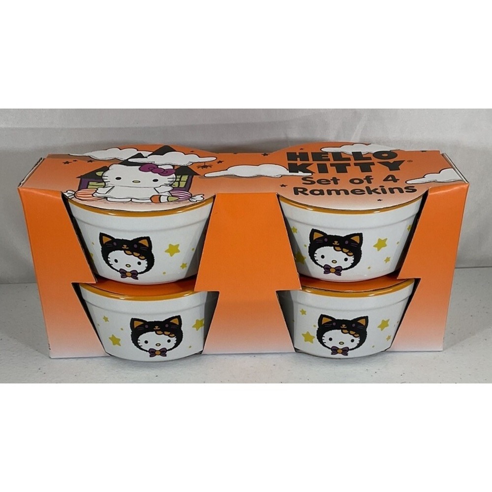 Sanrio Hello Kitty Halloween Set Of 4 Baking Ramekins Dishes